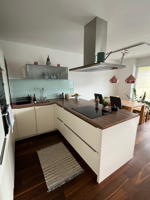 Schöne Dachgeschoss-Wohnung (Flachdach) in Mäder