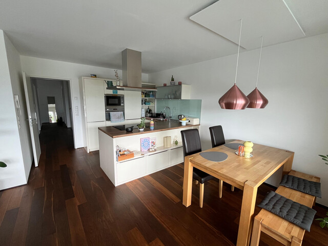 Schöne Dachgeschoss-Wohnung (Flachdach) in Mäder