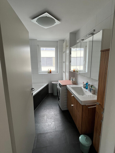 Schöne Dachgeschoss-Wohnung (Flachdach) in Mäder