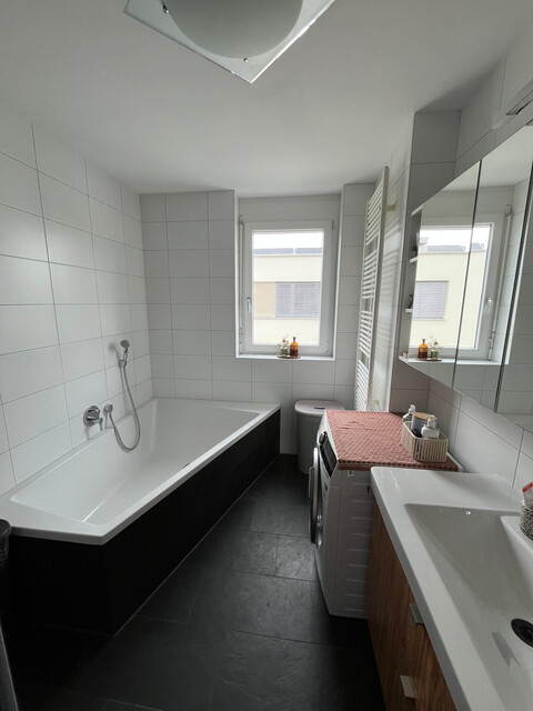 Schöne Dachgeschoss-Wohnung (Flachdach) in Mäder