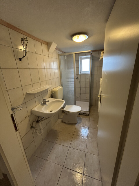 Verkaufe Mehrfamilienhaus 