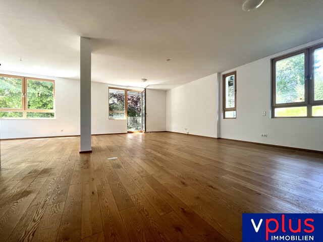 Wohnen mit Flair - 114 m² Wohnung in wunderschönem Altbau