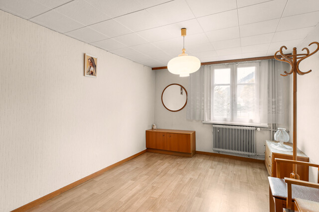 Charme trifft Potential - Haus mit großem Grundstück in Mäder