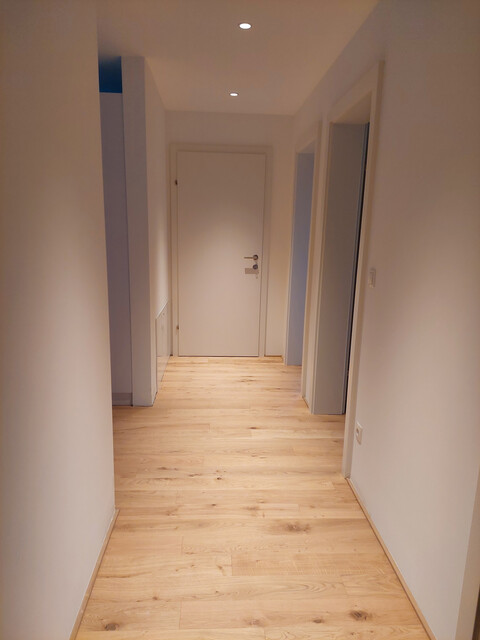 Modernes Wohnen: 3-Zimmer Neubauwohnung mit Terrasse im Erdgeschoss