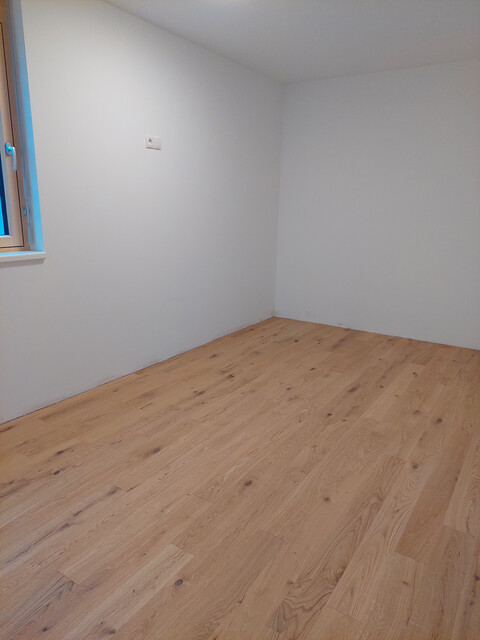 Modernes Wohnen: 3-Zimmer Neubauwohnung mit Terrasse im Erdgeschoss