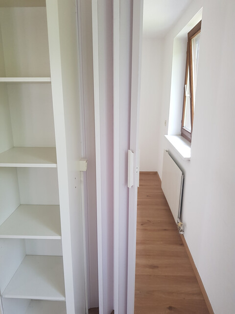 2- Zimmer-Wohnung inkl. KFZ-Abstellplatz (Carport), gute Lage - neu zu vermieten