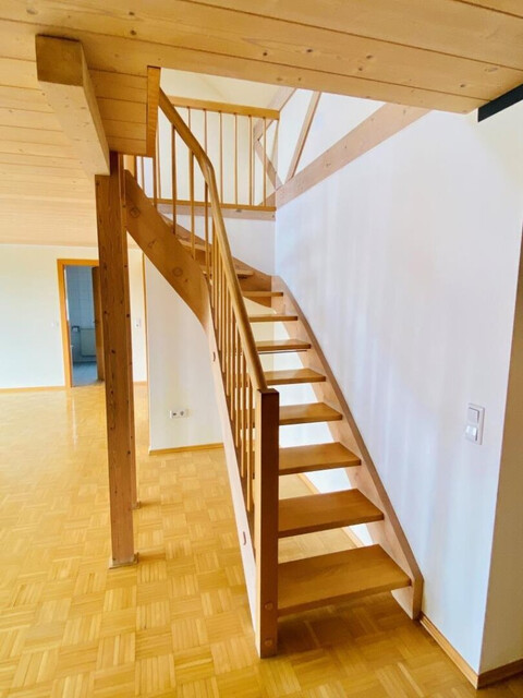 Großzügige 6-Zimmer-Maisonettewohnung mit Loggia in Koblach zu vermieten!