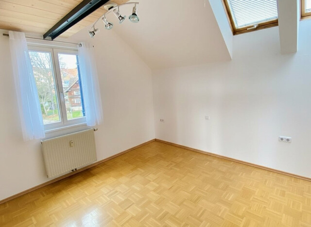 Großzügige 6-Zimmer-Maisonettewohnung mit Loggia in Koblach zu vermieten!