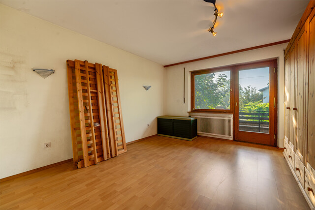 Exklusives Anwesen mit Sanierungspotenzial – gestalten Sie Ihr Traumhaus!