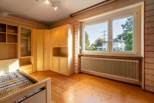 Exklusives Anwesen mit Sanierungspotenzial – gestalten Sie Ihr Traumhaus!