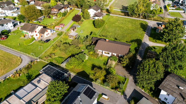 Exklusives Anwesen mit Sanierungspotenzial – gestalten Sie Ihr Traumhaus!