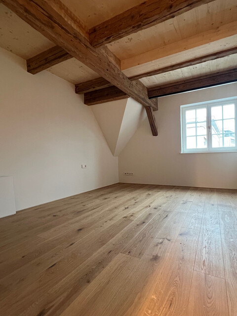 Ein zentral gelegenes Büro in einem architektonisch ansprechenden Rahmen!