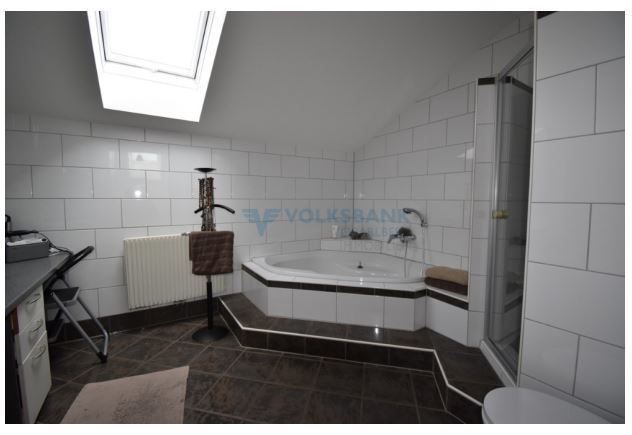 Einfamilienhaus - Wohnen in sonniger Lage