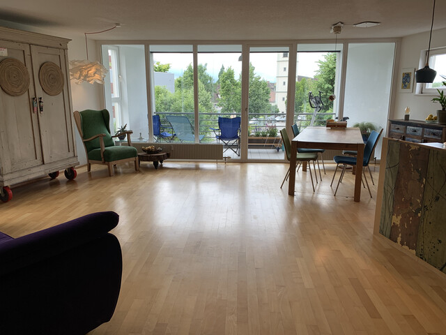 Grosszügige helle 4,5 Zi-Wohnung, zentral in Hörbranz - ohne Provision!