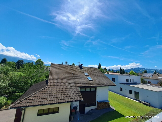 Sonnige, zweistöckige 4 Zim. Terrassenwohnung in ruhiger Lage in Lustenau!