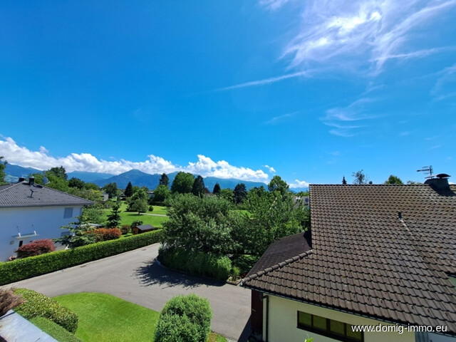 Sonnige, zweistöckige 4 Zim. Terrassenwohnung in ruhiger Lage in Lustenau!