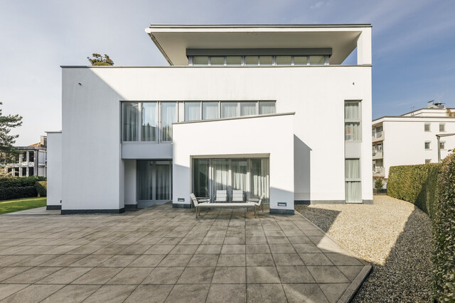 Stilvolles Wohnen in Toplage am Bodensee – Elegante Villa mit beeindruckender Architektur