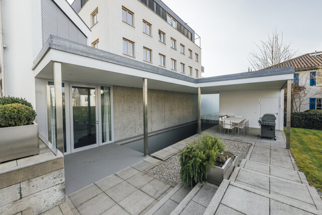 Stilvolles Wohnen in Toplage am Bodensee – Elegante Villa mit beeindruckender Architektur