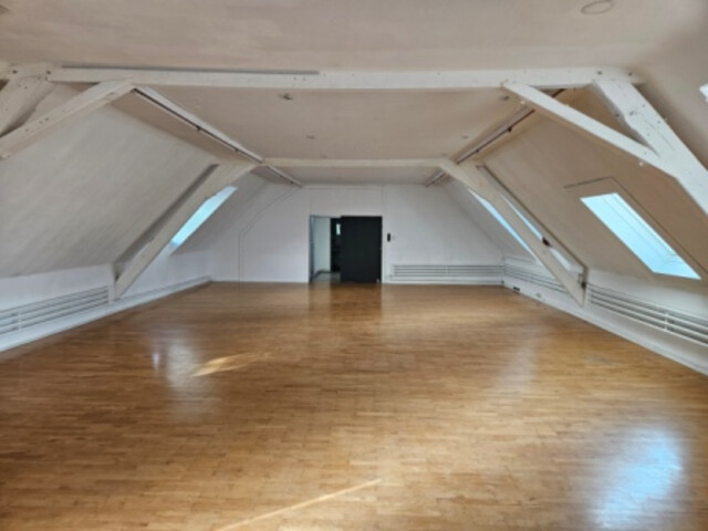 Gewerblich nutzbare Mehrzweckfläche (kleiner Veranstaltungssaal) in zentraler Lage von Altach zu mieten!