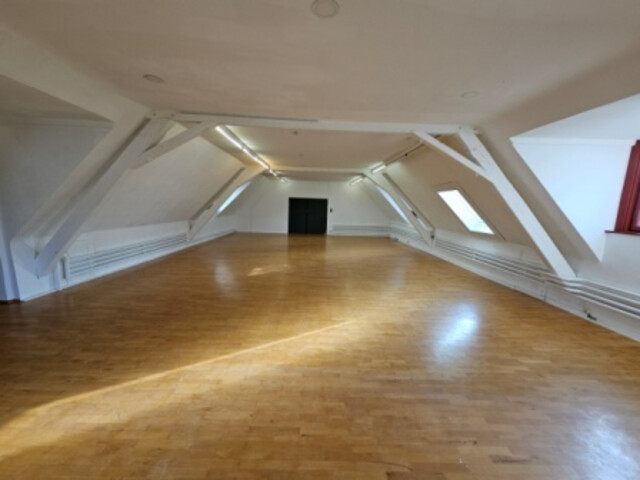 Gewerblich nutzbare Mehrzweckfläche (kleiner Veranstaltungssaal) in zentraler Lage von Altach zu mieten!