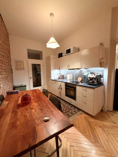 Stilvolle 2,5-Zimmer-Wohnung in saniertem Altbau mit Flair in Bregenz