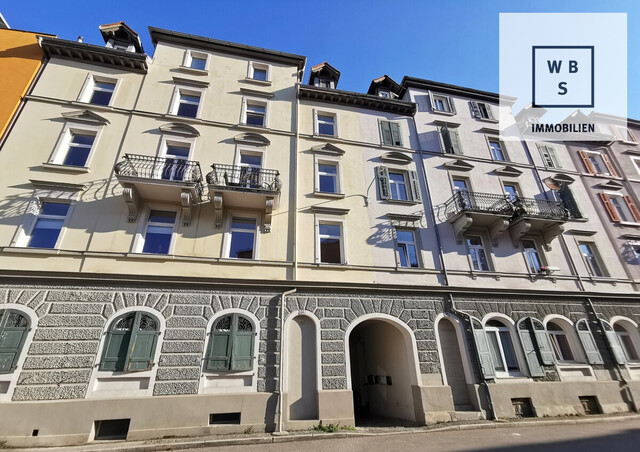 Stilvolle 2,5-Zimmer-Wohnung in saniertem Altbau mit Flair in Bregenz