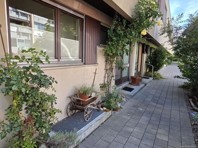 Tolles Reiheneckhaus mit ca. 101m² Wfl., voll unterkellert, Garten und Tiefgaragenplatz in Bregenz!