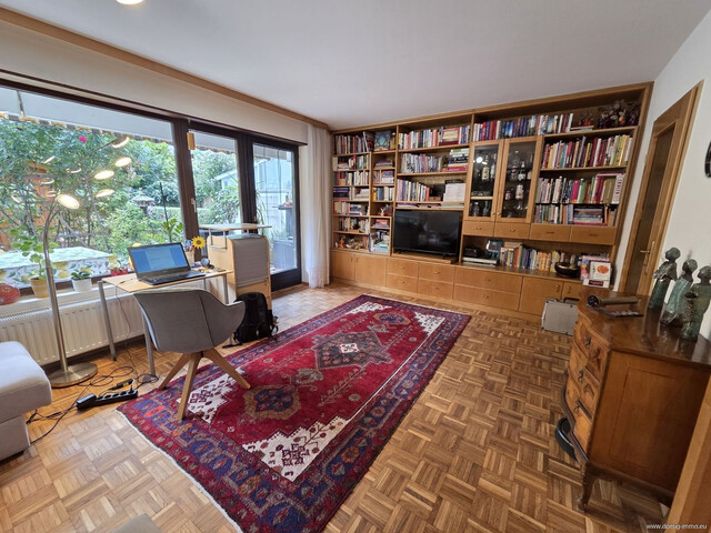Tolles Reiheneckhaus mit ca. 101m² Wfl., voll unterkellert, Garten und Tiefgaragenplatz in Bregenz!