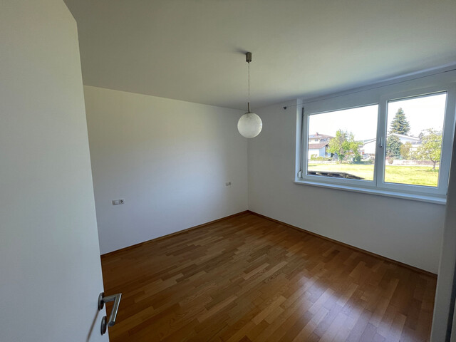 Wohntraum mit Weitblick! Sonnige 4 Zi Wohnung, großer Südwestbalkon, zentral in Rankweil - provisionsfrei!