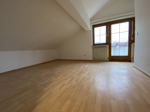 "ohne Provision" helle 3 Zimmer Wohnung mit Balkon