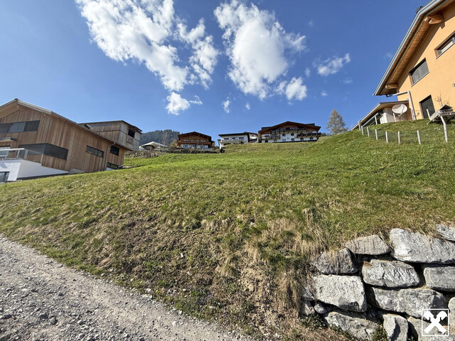 Baugrundstück in Fontanella zu verkaufen