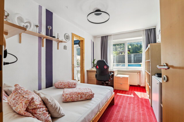 Ein-/ Zweifamilienhaus in Hörbranz -  Familienidylle im Grünen