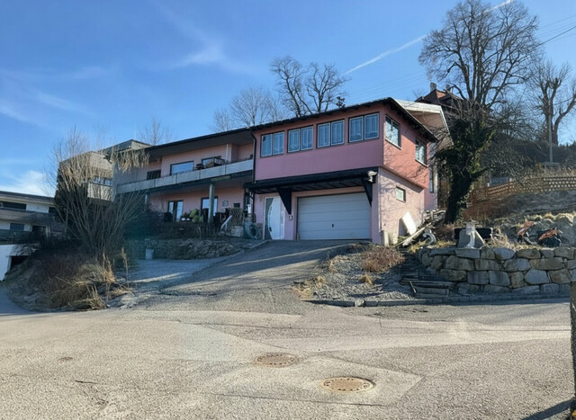 Attersee-Blick & Bauträger-Potenzial: Sanierungsjuwel oder Neubauprojekt