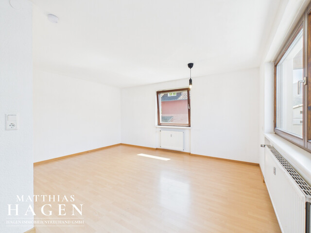 Zweifamilienhaus in Altach mit großem Garten – ideal als Anlage oder Mehrgenerationenhaus