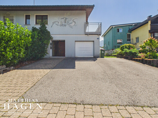 Zweifamilienhaus in Altach mit großem Garten – ideal als Anlage oder Mehrgenerationenhaus