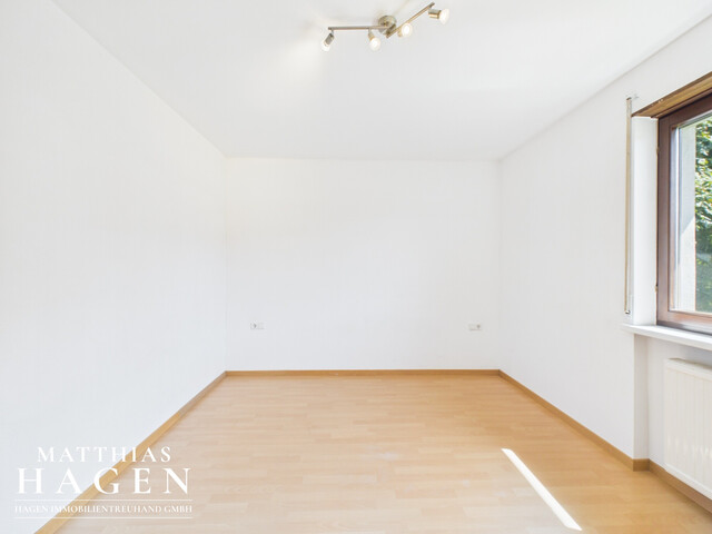 Zweifamilienhaus in Altach mit großem Garten – ideal als Anlage oder Mehrgenerationenhaus