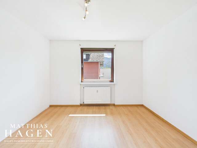 Zweifamilienhaus in Altach mit großem Garten – ideal als Anlage oder Mehrgenerationenhaus