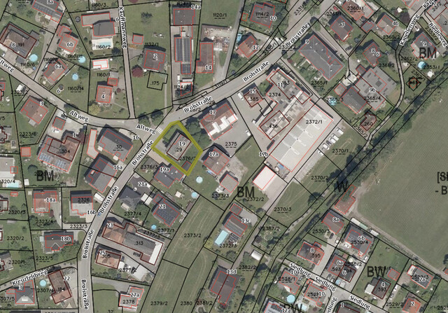 Zweifamilienhaus in Altach mit großem Garten – ideal als Anlage oder Mehrgenerationenhaus