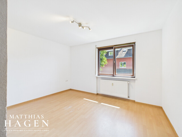 Zweifamilienhaus in Altach mit großem Garten – ideal als Anlage oder Mehrgenerationenhaus