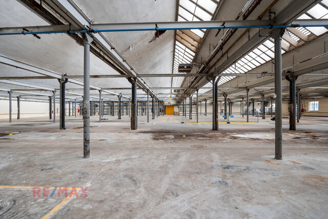 Kammgarn Fabrik Commercial