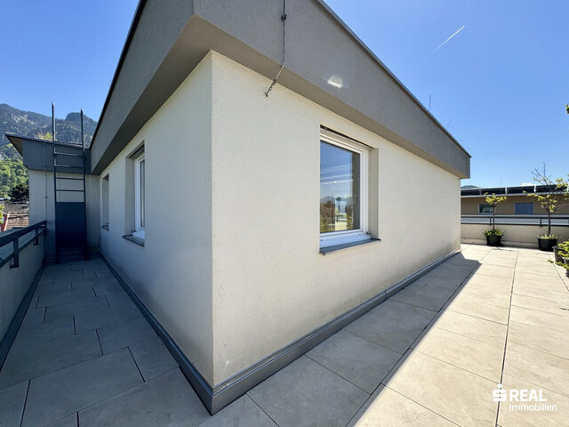 Tolle 4-Zimmer-Penthousewohnung mit großer Terrasse & Garagenbox
