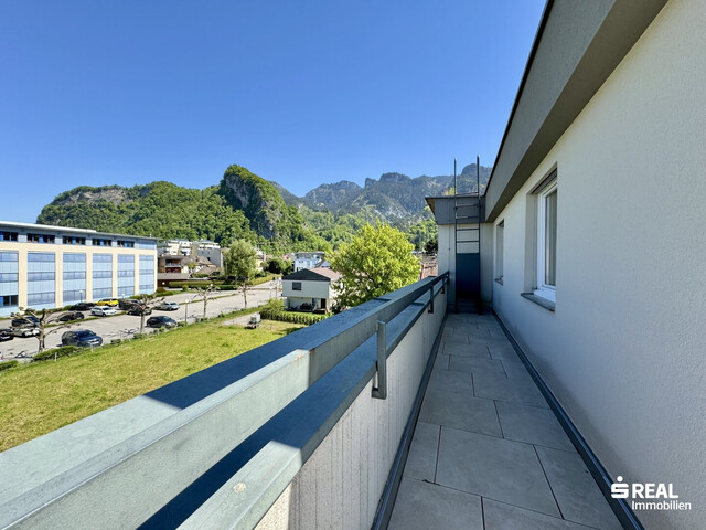 Tolle 4-Zimmer-Penthousewohnung mit großer Terrasse & Garagenbox