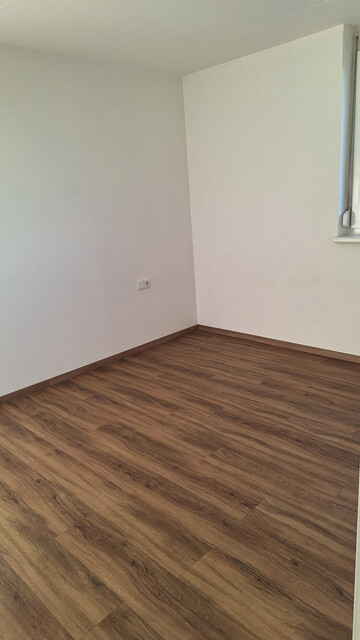 Schöne 2-Zimmer-Wohnung mit Balkon und Autoabstellplatz  in Top-Lage!