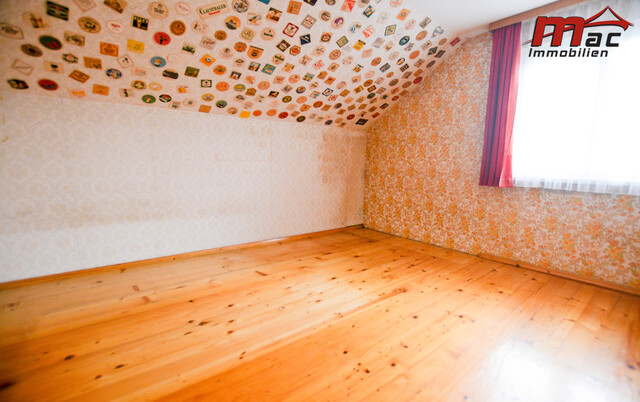 Wohnhaus auf großem Grundstück  mit vielseitigem Entwicklungspotenzial