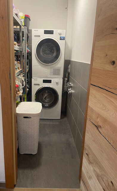 (Privatverkauf - provisionsfrei!) Exklusiv sanierte 3-Zimmer-Wohnung in Bludenz – 85 m² + verglaster 7 m² Balkon