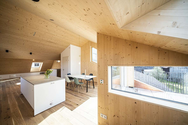 exklusive Dachgeschosswohnung mit Karrenblick