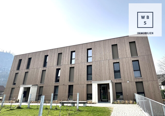 Neuwertige, sehr schöne 3-Zi.-Terrassen-Eckwohnung im 1. OG mit wunderbarem Ausblick und Abendsonne in Hohenems