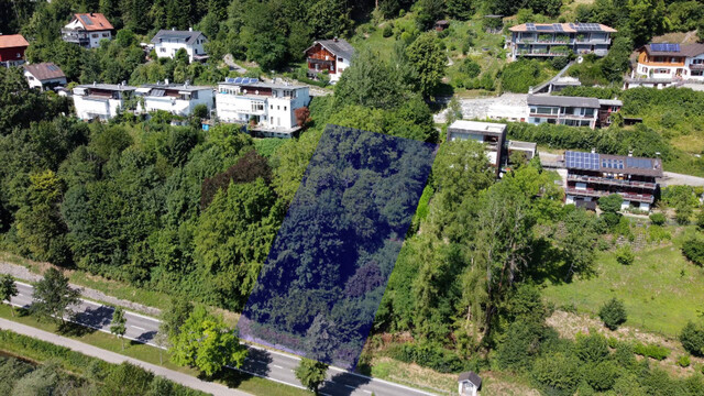 Ein Blick. Ein Traum. Ein Heim. – Besonderes Baugrundstück am Kustersberg mit 997 m²
