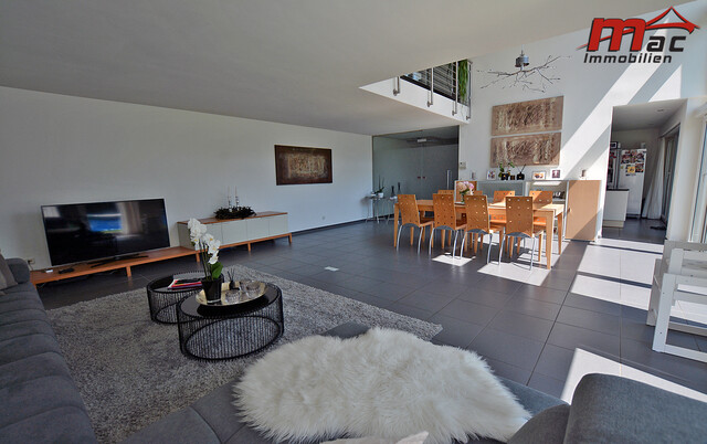 Geräumiges Architektenhaus in sonniger Ruhelage