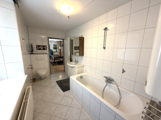 Zentrale 3-Zimmer-Wohnung mit Balkon